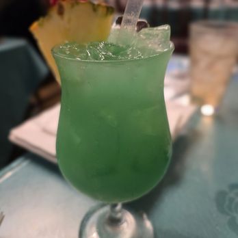 Kirin Restaurant - Blue Hawaii - Seafood Near Me - Honolulu, Hawaii
