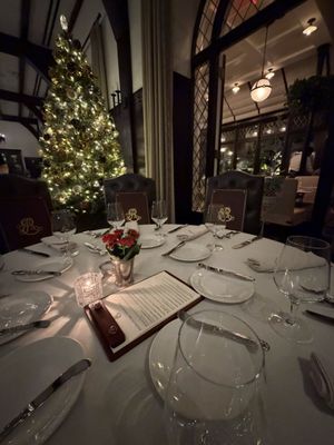 Deer Path Inn by null