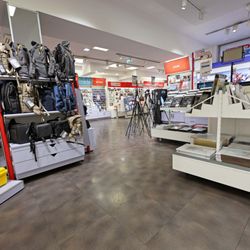 Hartlauer Wien Mariahilf | Optik, Hörgeräte, Handy