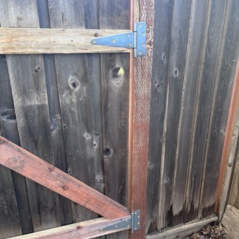 Kingdom Gates & Fences - New brackets - Fences & Gates Near Me - Vacaville, California