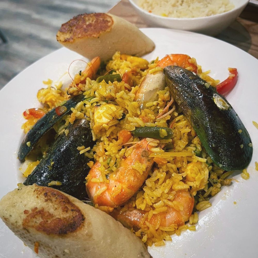 Mariscos El Navegante Seafood Bar & Grill