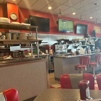 DeLuca's Diner - Diners Near Me - Pittsburgh, Pennsylvania