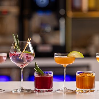 Crush'd Wine Bar Kitchen - Fall vibes - New American Near Me - Danville, California Crush'd Wine Bar Kitchen - Fall vibes - New American Near Me - Danville, California