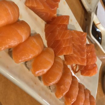 Gallery Sushi - Sushi Bars Near Me - Toronto, Ontario