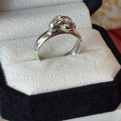 Patrick Day Jewelers - Added the sterling silver band to this bunny. The bunny was on an adjustable ring that broke.