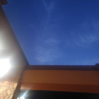 Shorebird - Waiting outside watching the sky and talking with friends until a table opened up - Breakfast & Brunch Near Me - Sedona, Arizona Shorebird - Waiting outside watching the sky and talking with friends until a table opened up - Breakfast & Brunch Near Me - Sedona, Arizona