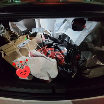 Desert Hills Premium Outlets - I'd say that was a successful trip!! - Shopping Centers Near Me - Cabazon, California Desert Hills Premium Outlets - I'd say that was a successful trip!! - Shopping Centers Near Me - Cabazon, California