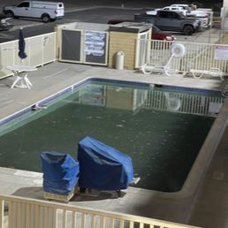 Pool Pool