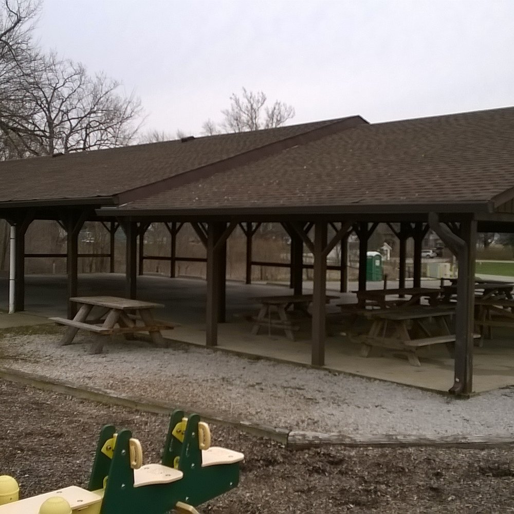 Cartersburg Park - shelter and tables - Parks Near Me - Plainfield, Indiana