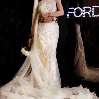 Le Marriage Couture - Dress, Veil & Tuxedo from Le Marriage Couture. - Bridal Near Me - Los Angeles, California Le Marriage Couture - Dress, Veil & Tuxedo from Le Marriage Couture. - Bridal Near Me - Los Angeles, California