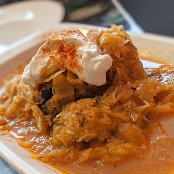 Budapest Restaurant - Cabbage roll - Hungarian Near Me - Toronto, Ontario