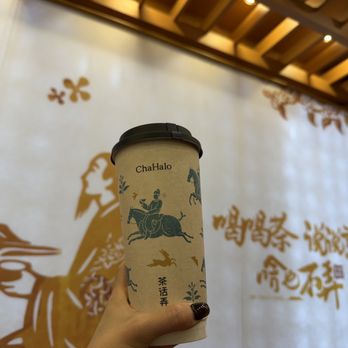 Chahalo - Osmanthus Oolong Milk Tea (Oat Milk) - Tea Rooms Near Me - Berkeley, California