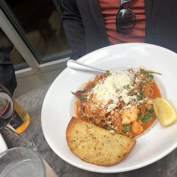 Paesanos - Cauliflower Pasta - Italian Near Me - Davis, California