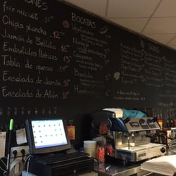 De10