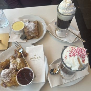 Demel - Famous pancake and strudel - Cafes Near Me - Vienna, 9