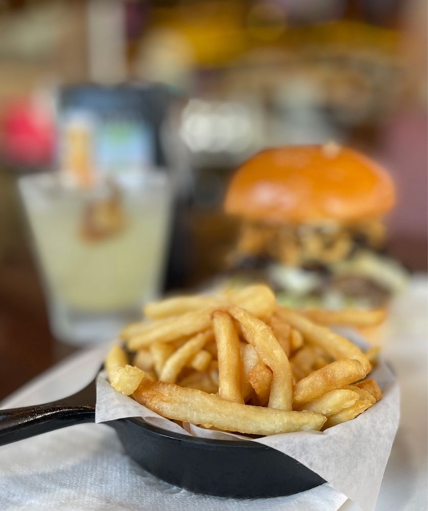 TRUXTON’S AMERICAN BISTRO 1648 Photos & 1690 Reviews 8611 Truxton