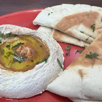 Zeko's Mediterranean Grill - Hummus with warm pita - Mediterranean Near Me - Bradenton, Florida