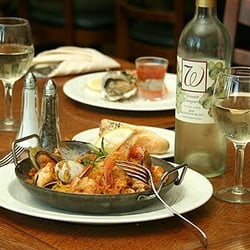 VI Restaurant - Portugues Paella & Winnett Wine