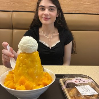Meet Fresh - Desserts Near Me - Edison, New Jersey