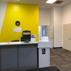 Hertz Rent A Car - Been here for 35 minutes. No one at the counter.