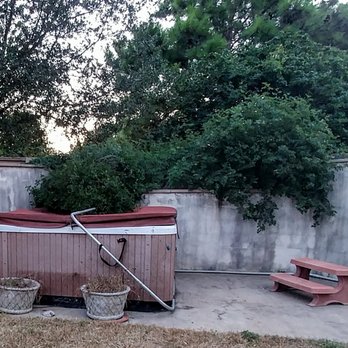 Junk King Houston North - Before the demolish - Junk Removal & Hauling Near Me - Houston, Texas Junk King Houston North - Before the demolish - Junk Removal & Hauling Near Me - Houston, Texas