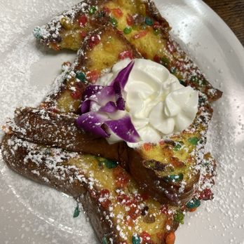 Guieb Cafe - Fruity Pebbles French Toast - New American Near Me - Aiea, Hawaii