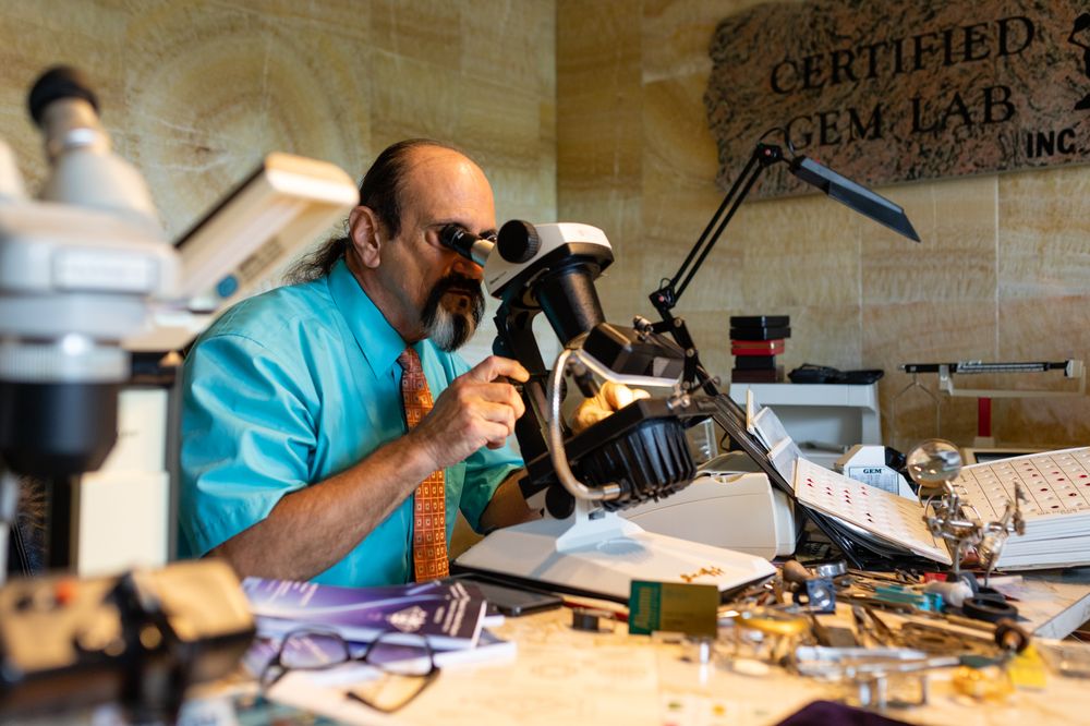 CERTIFIED GEM LAB Updated August 2024 12 Photos 624 Orange Dr