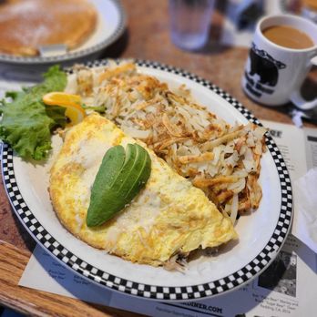 Black Bear Diner Tarzana - California Omelet- Avocado,  Mushrooms and Jack Cheese - Diners Near Me - Tarzana, California