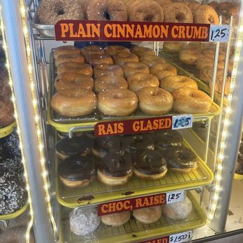 Daily Donuts - a display of plain cinnamon crumbs - Donuts Near Me - Sunnyvale, California