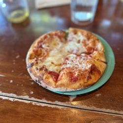 Paesanos - Kid's pizza
