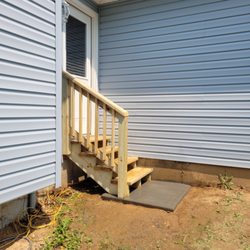 LF Construction - New steps and pad