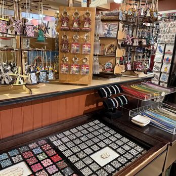 La Bella Rosa Fashion - Make your own bracelets & add charms - Women's Clothing Near Me - Solvang, California La Bella Rosa Fashion - Make your own bracelets & add charms - Women's Clothing Near Me - Solvang, California