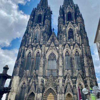 Kölner Dom - At 157 m (515 ft), the cathedral is the tallest twin-spired church in the world, 20,000 visitors each day. - Landmarks & Historical Buildings Near Me - Cologne, NW Kölner Dom - At 157 m (515 ft), the cathedral is the tallest twin-spired church in the world, 20,000 visitors each day. - Landmarks & Historical Buildings Near Me - Cologne, NW