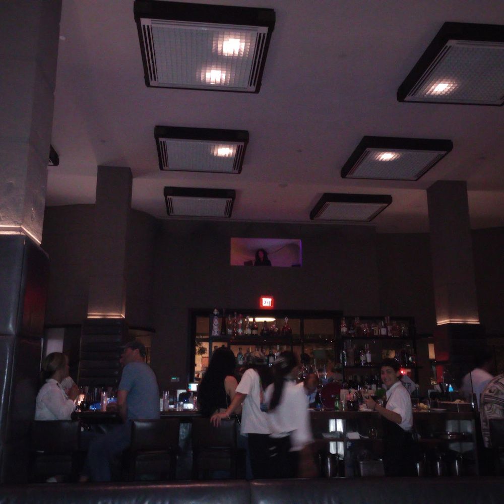Hanny's - Hanny's DJ - Lounges Near Me - Phoenix, Arizona