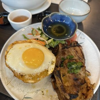 Di An Vietnamese Cuisine - Vietnamese Near Me - Markham, Ontario