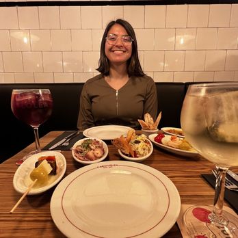 Casa Lolea - Tapas + Sangria - Tapas Bars Near Me - Barcelona, B