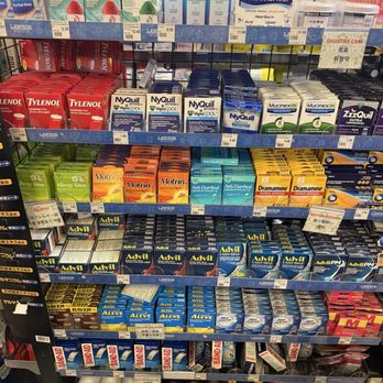 Lawson Station - Convenience Stores Near Me - Honolulu, Hawaii