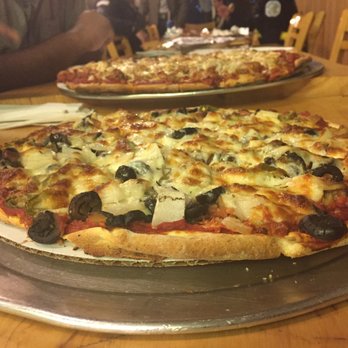 Phil's Pizza - Pizza Near Me - Chicago, Illinois
