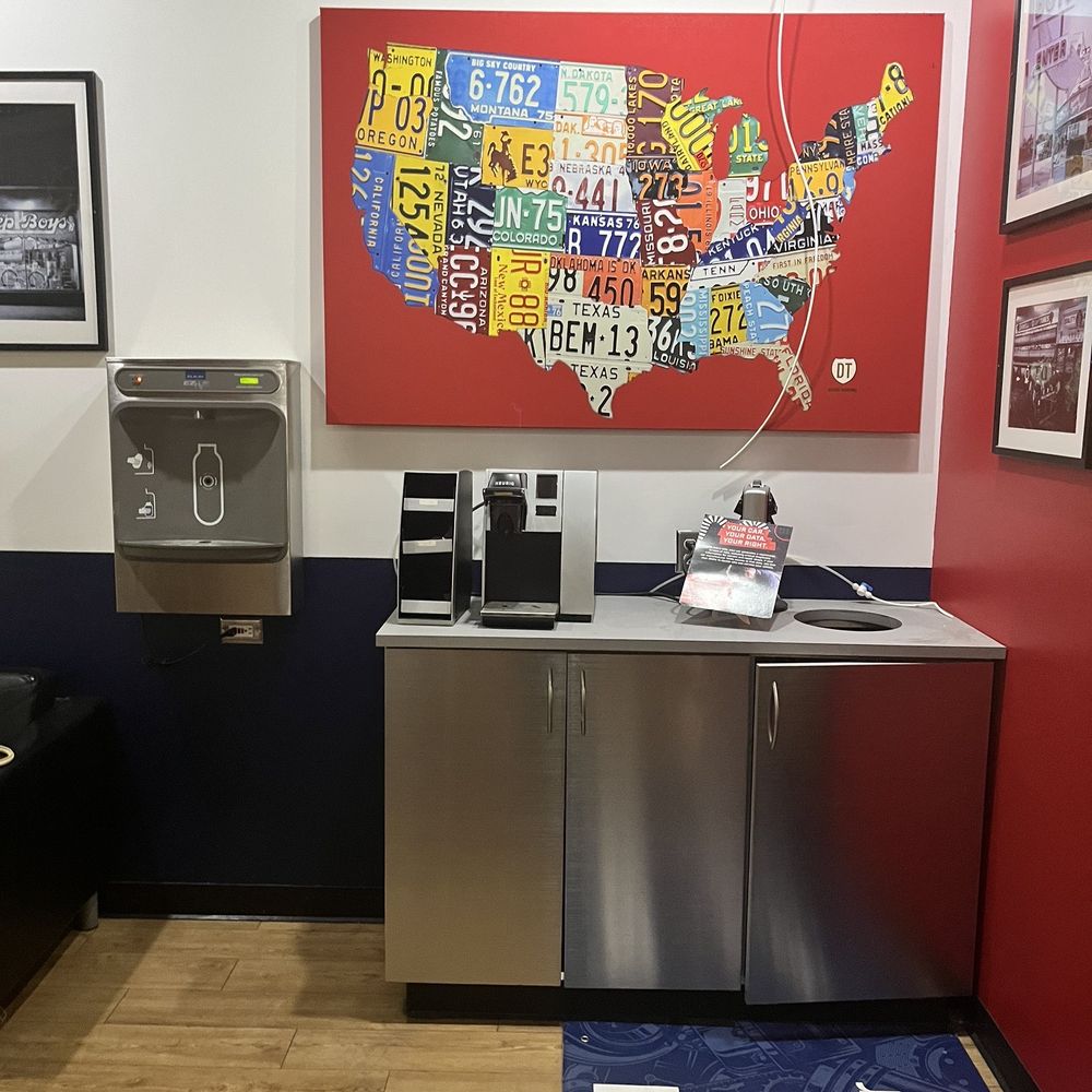 Pep Boys - Inside the waiting room - Auto Repair Near Me - Vallejo, California Pep Boys - Inside the waiting room - Auto Repair Near Me - Vallejo, California