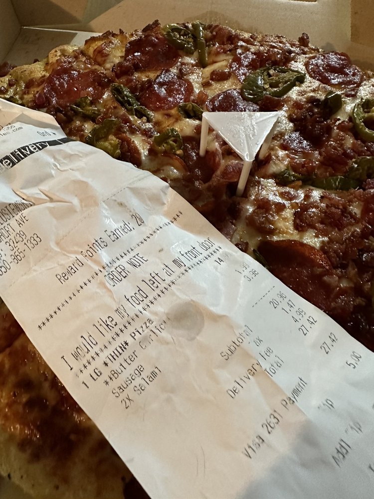 Hungry Howie's Pizza & Subs Image