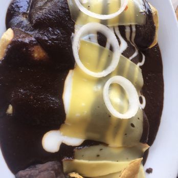 La Casa de los Bisquets - Enchiladas con mole - Cafeteria Near Me - México, D.F., DIF
