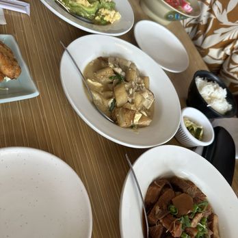Utage Restaurant & Lounge - Goya Champuru, Nasubi Champuru, Shoyu Pork, Soki Soba - Japanese Near Me - Honolulu, Hawaii Utage Restaurant & Lounge - Goya Champuru, Nasubi Champuru, Shoyu Pork, Soki Soba - Japanese Near Me - Honolulu, Hawaii