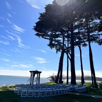 Mavericks House - Ceremony site! - Venues & Event Spaces Near Me - Half Moon Bay, California Mavericks House - Ceremony site! - Venues & Event Spaces Near Me - Half Moon Bay, California