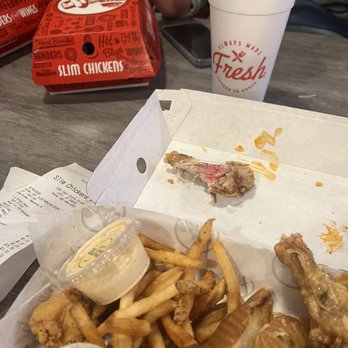 Slim Chickens - 5 & 5 Meal - Chicken Wings Near Me - Lehi, Utah Slim Chickens - 5 & 5 Meal - Chicken Wings Near Me - Lehi, Utah