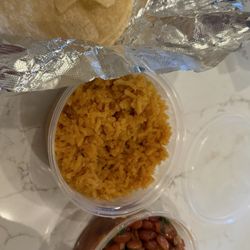 Pollo Regio - Rice and beans