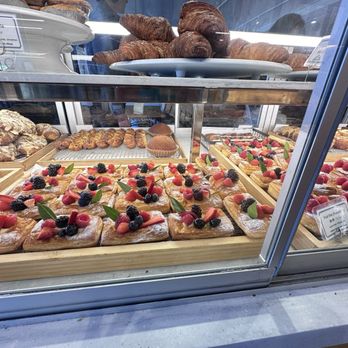 Paris Baguette - Bakeries Near Me - Carlsbad, California Paris Baguette - Bakeries Near Me - Carlsbad, California