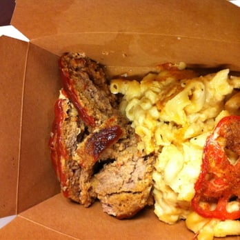 Linda's Luncheonette - Turkey meatloaf w/mac&cheese. - Food Trucks Near Me Linda's Luncheonette - Turkey meatloaf w/mac&cheese. - Food Trucks Near Me