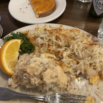 Jay Berry's Cafe - Biscuits and gravy - Breakfast & Brunch Near Me - Renton, Washington
