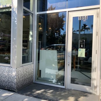 True Loaf - Front/entrance. - Bakeries Near Me - Miami Beach, Florida