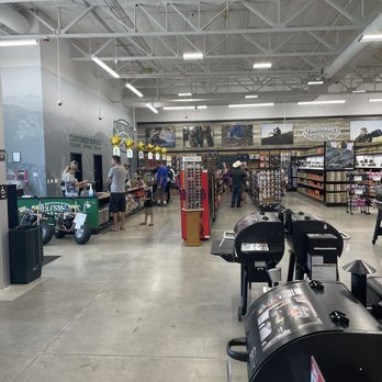 Sportsman's Warehouse - Sports Wear Near Me - Murrieta, California Sportsman's Warehouse - Sports Wear Near Me - Murrieta, California